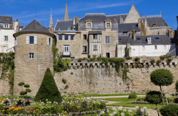 Investissement locatif à Vannes : optimiser son rendement dans une ville attractive