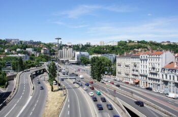 Combien coûte un achat immobilier en Auvergne-Rhône-Alpes en 2026 ?