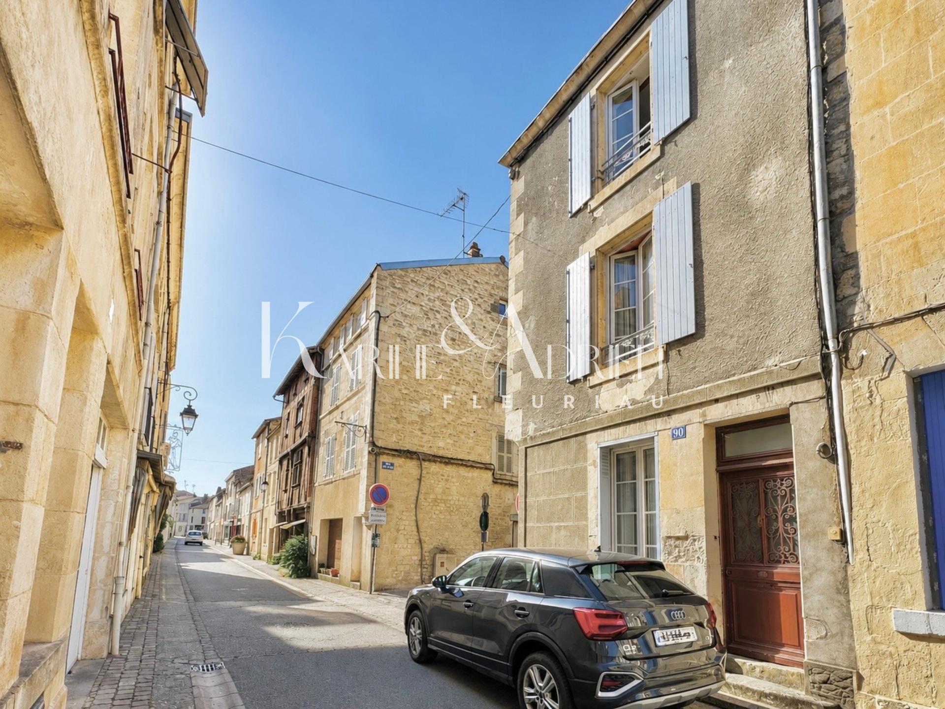 Façade maison de ville Fontenay-le-Comte