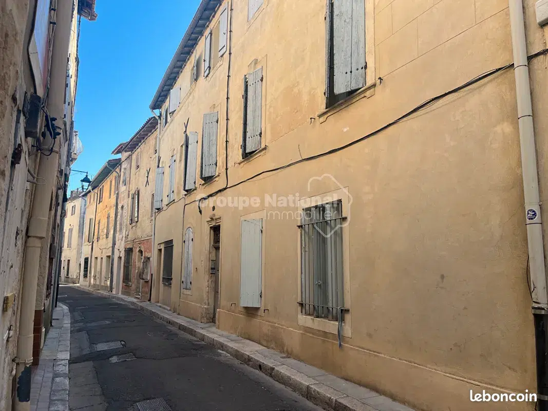 Vue extérieure immeuble Tarascon